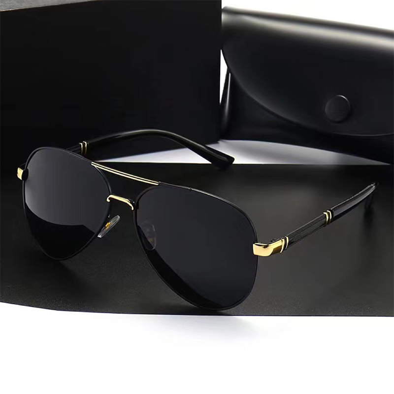 Vintage Fashion Enthusiasts - Luxury Men's Polarized Metal Sunglasses Driving