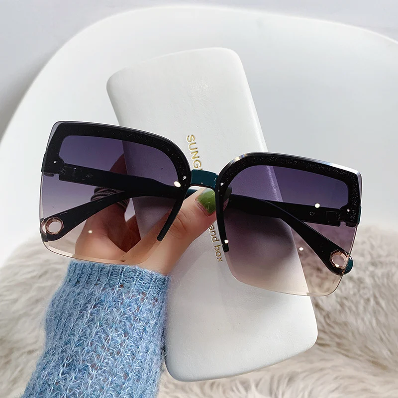 Oversized Sunglasses Man Woman - Vintage Fashion Enthusiasts 评论和价格