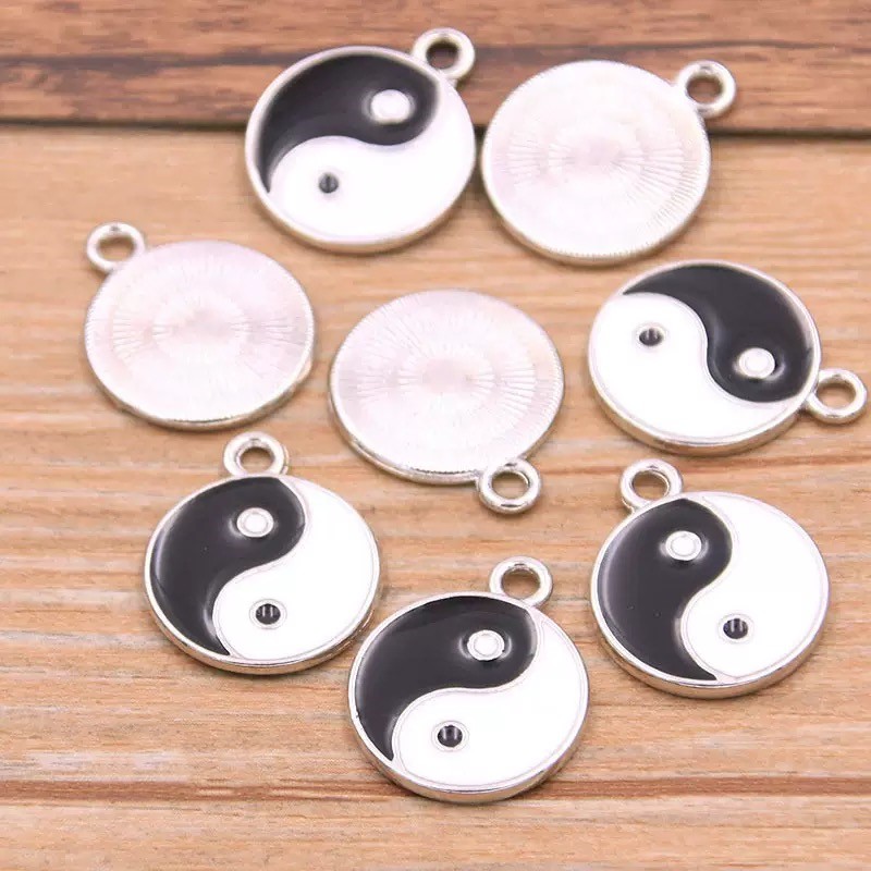 10/20pcs Alloy Tai Chi Charms  - Vintage Fashion Stores 评论和价格