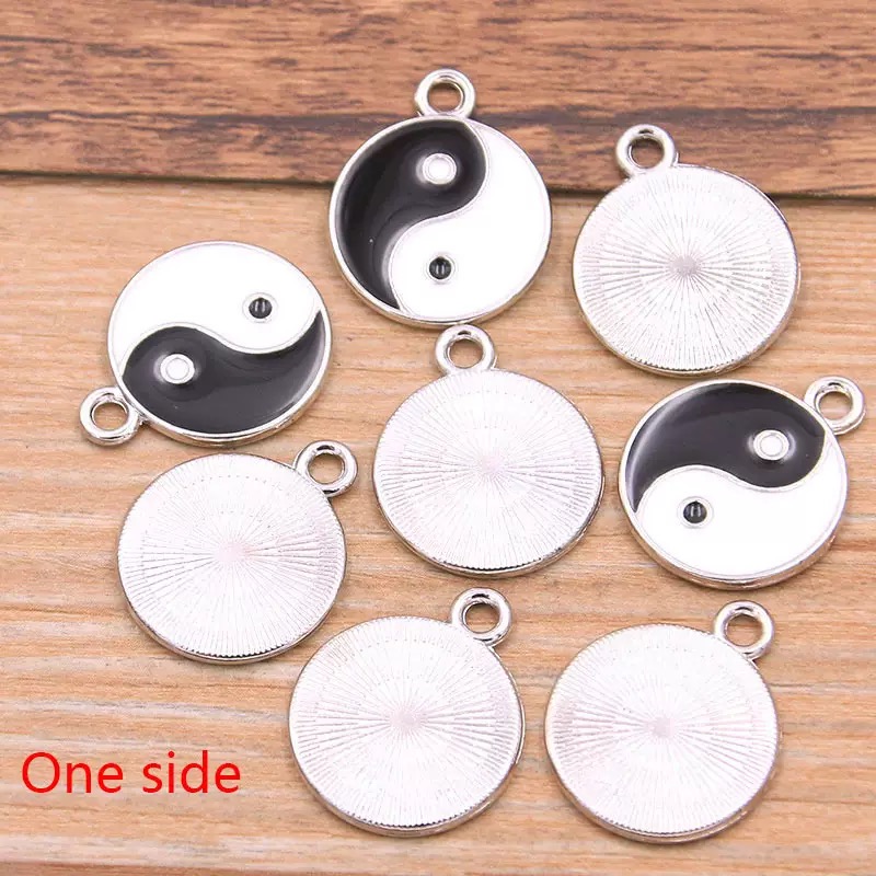 10/20pcs Alloy Tai Chi Charms  - Vintage Fashion Stores 评论和价格