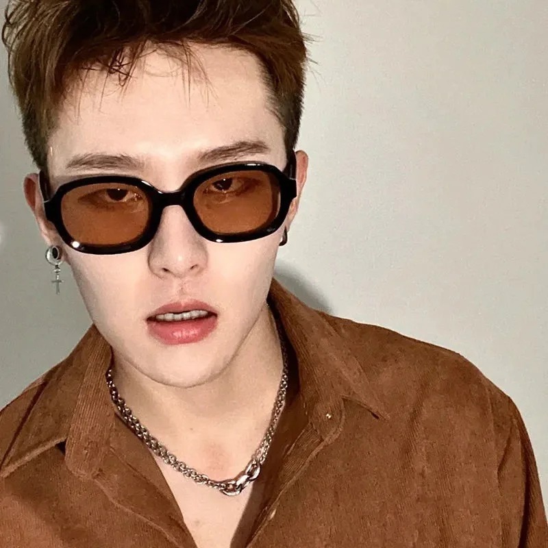 High-Quality Square Men Women  - Vintage Fashion Enthusiasts 评论和价格